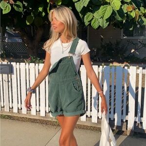 NWT Princess Polly Kacey Short Overalls